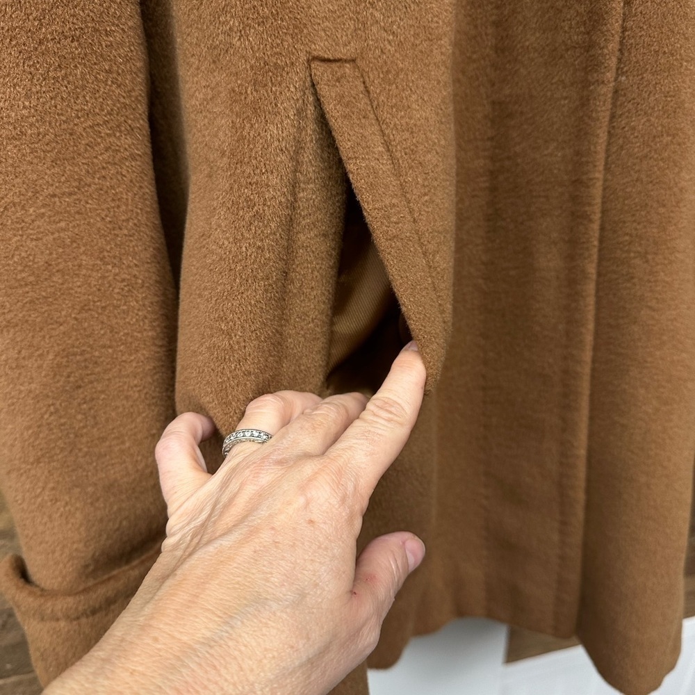 Jones New York Camel Wool Blend Coat (Size 12) - Picture 6 of 9